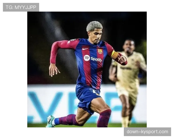 巴萨后卫阿劳霍恢复合练,有望周末复出